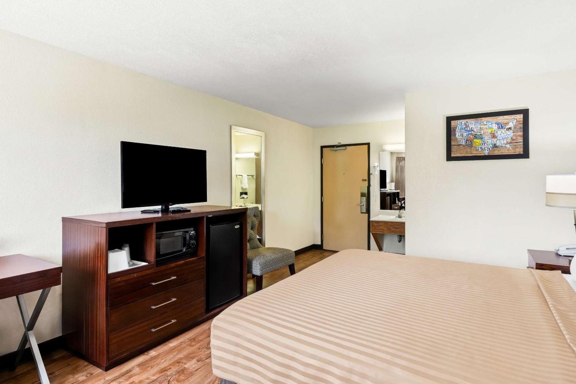 אמפוריה Econo Lodge מראה חיצוני תמונה