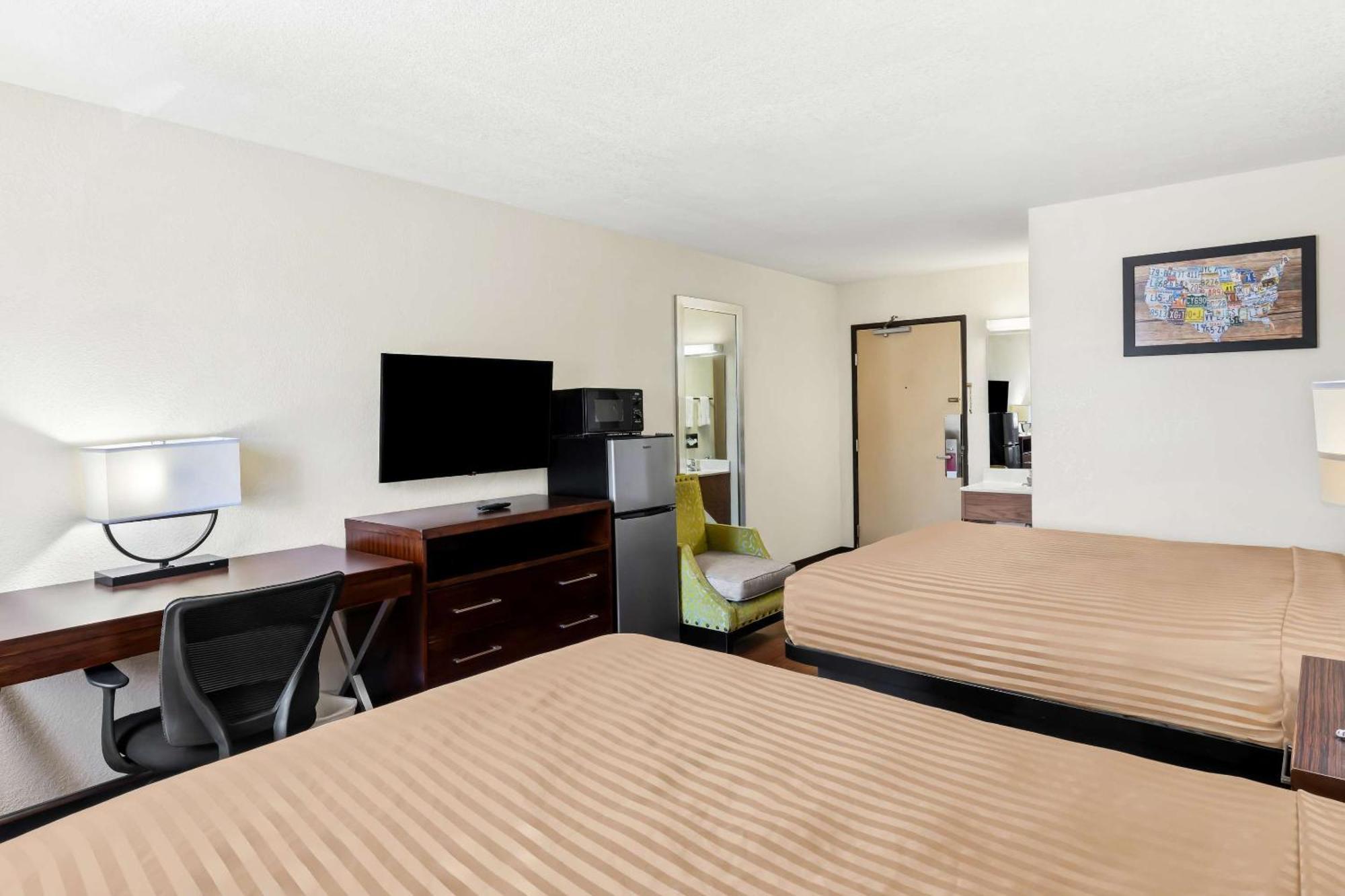 אמפוריה Econo Lodge מראה חיצוני תמונה