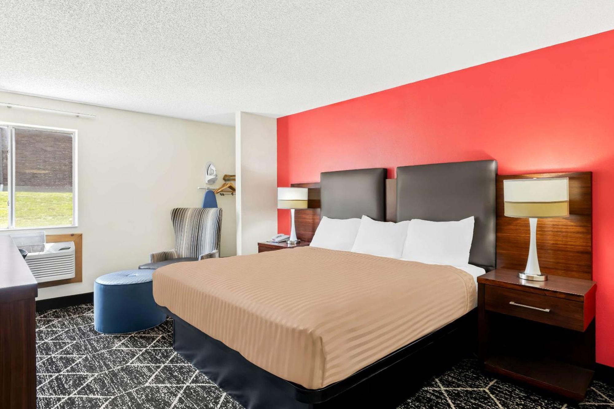 אמפוריה Econo Lodge מראה חיצוני תמונה