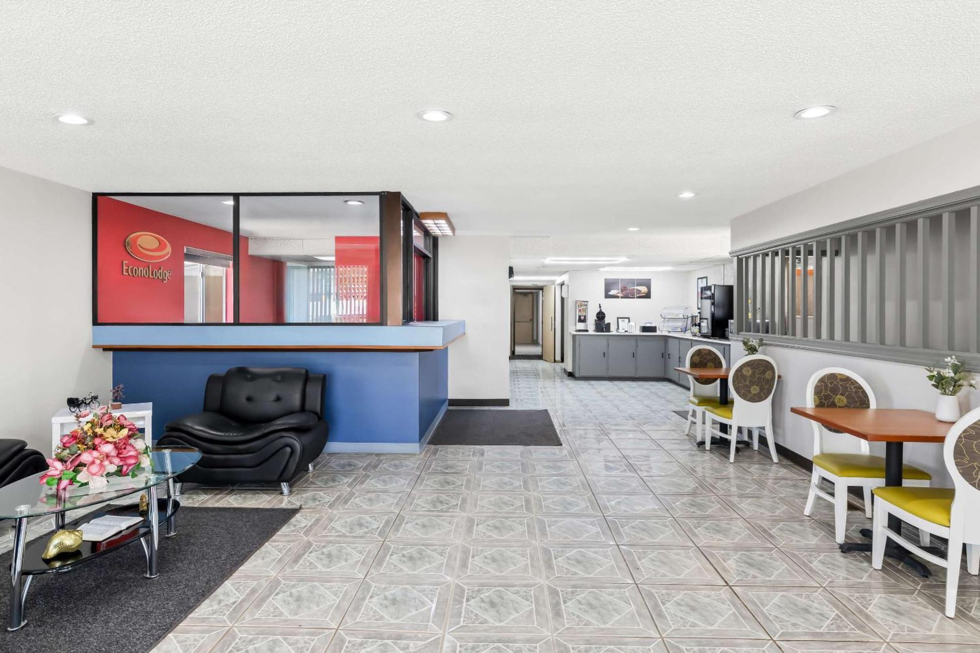 אמפוריה Econo Lodge מראה חיצוני תמונה